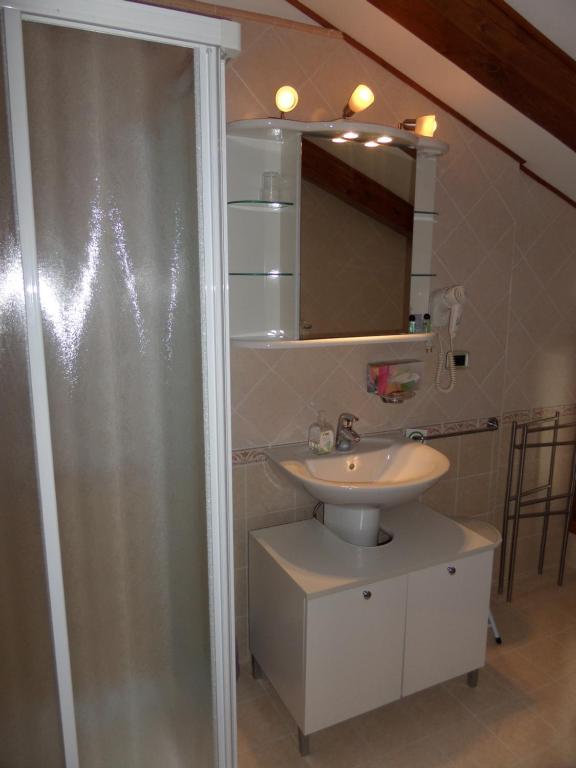 Pergola Rooms photo