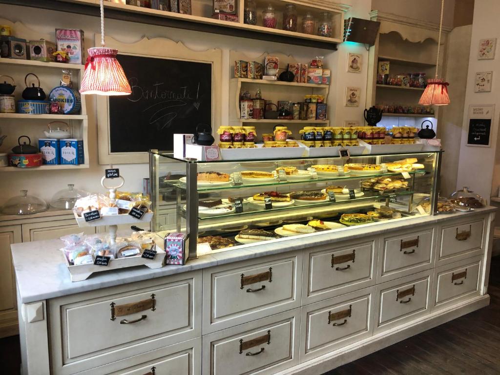 Food and beverages, La Terrazza Di Arturo Guest House in Turin