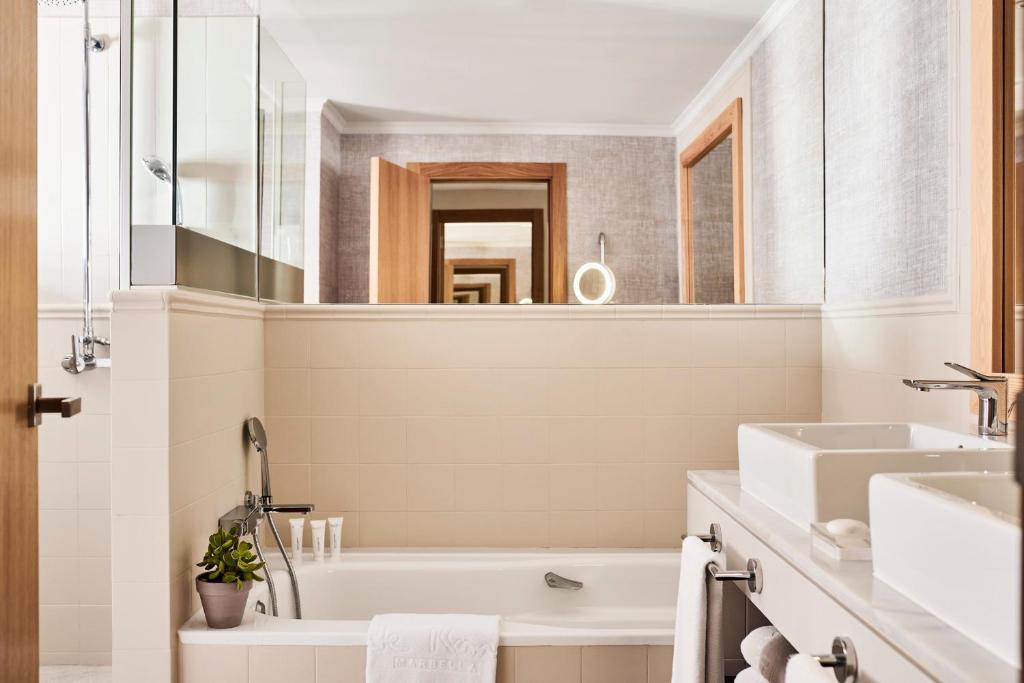Puente Romano Beach Resort & Spa Marbella Photo 46
