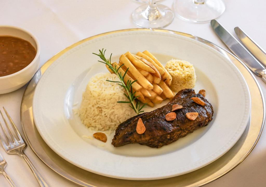 Estanplaza Berrini Photo 14