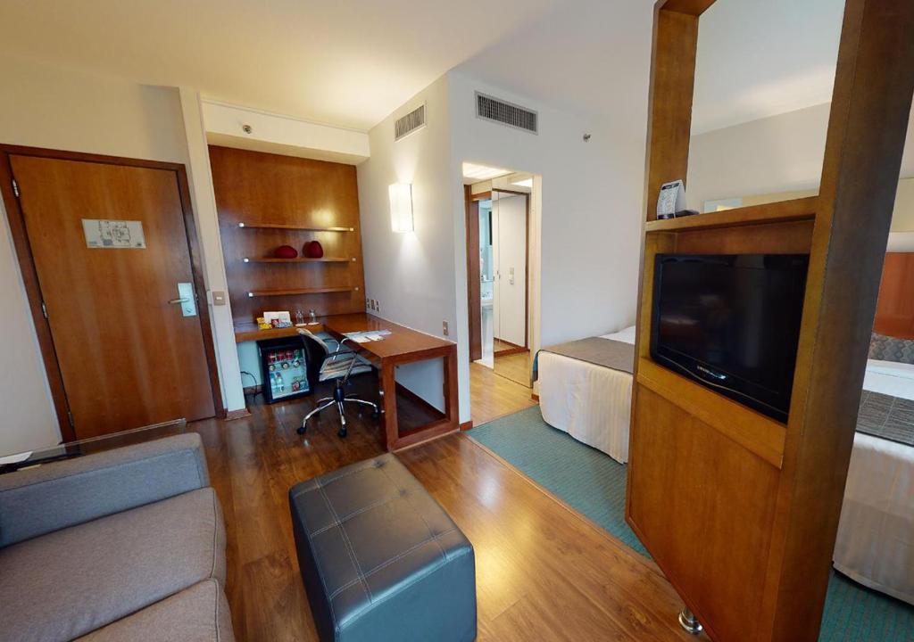 Estanplaza Berrini Photo 23