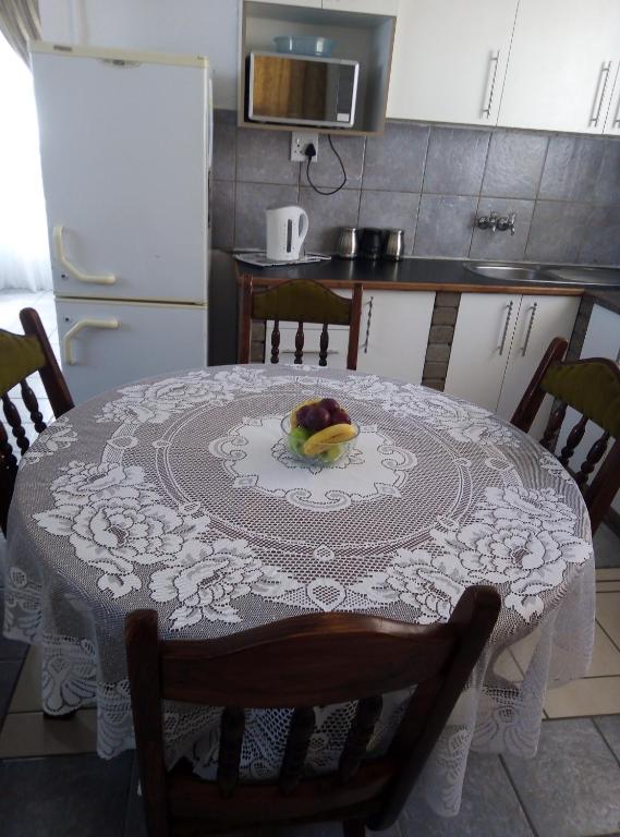 Spacious 1bed + braai 13km to Paternoster beach photo