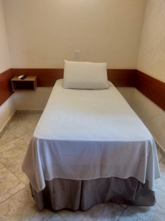 Lelis Hotel photo