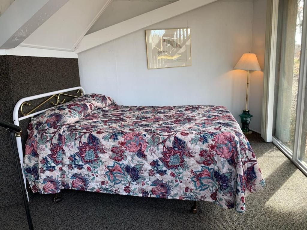 Unit 4 - Treetop 2 Bedroom Villa photo