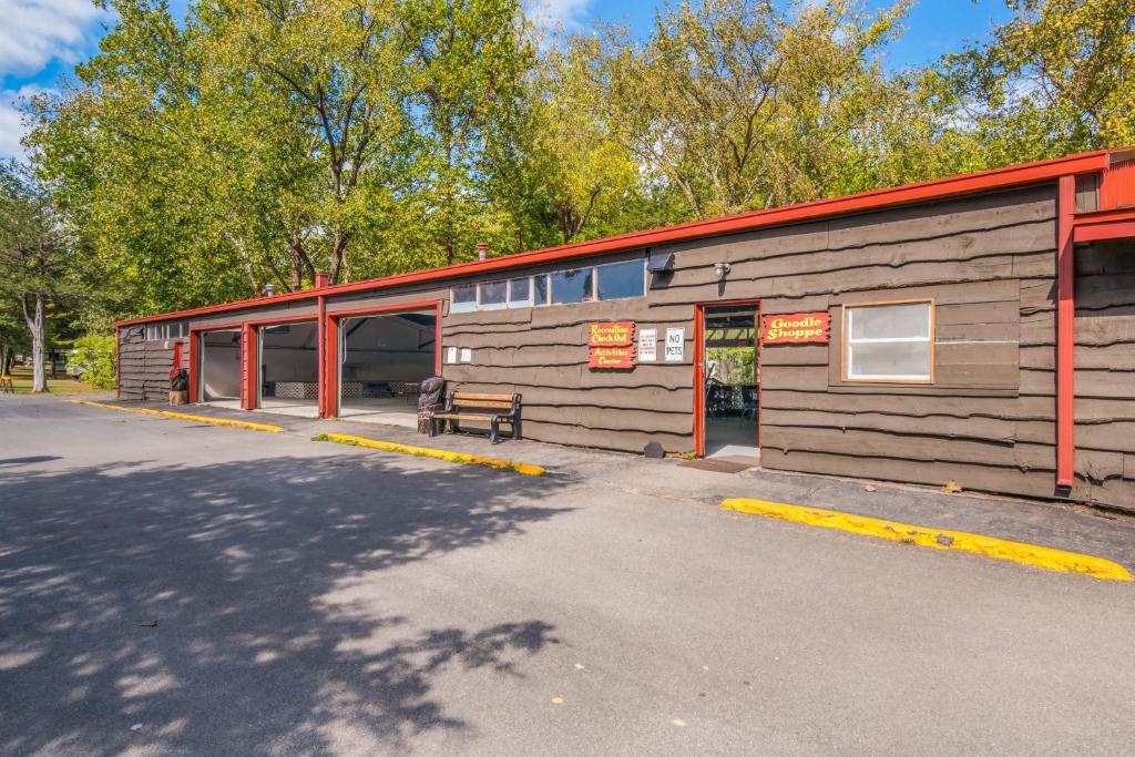 Rondout Valley Camping Resort Deluxe Park Model 3 photo