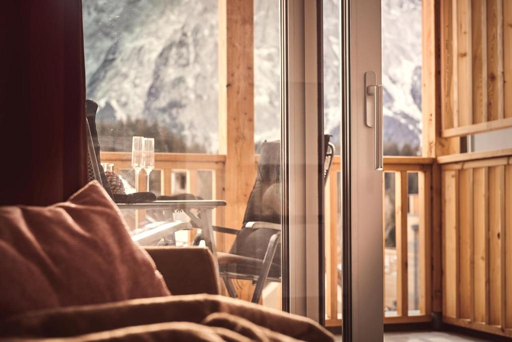 die Tauplitz Lodges - Alm Lodge A6 by AA Holiday Homes - 4