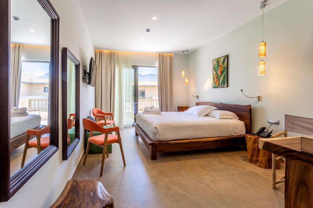 Elysian Luxury Hotel and Spa photo