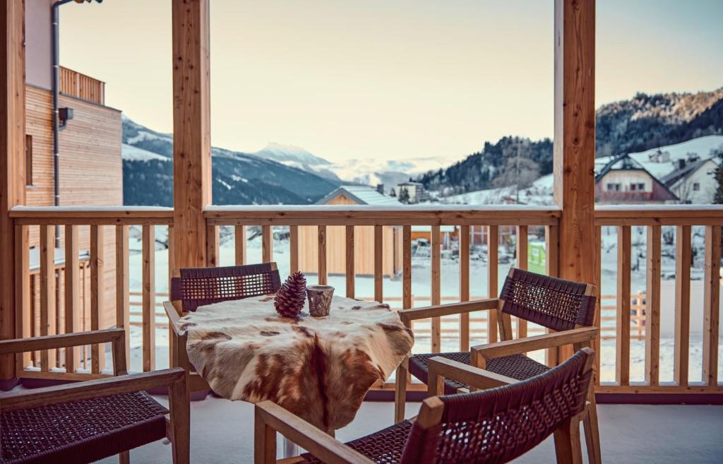 die Tauplitz Lodges - Wasserfall Lodge C4 by AA Holiday Homes - 3