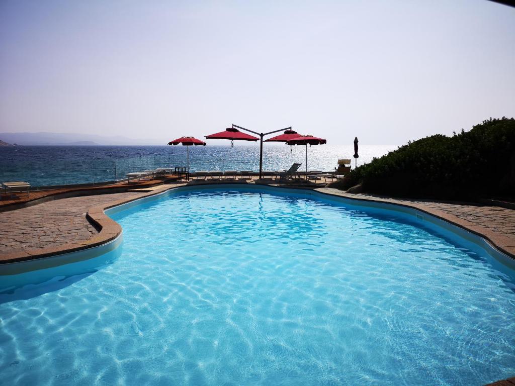 Club Esse Shardana — Swimming pool in Capo Testa, Sardinia