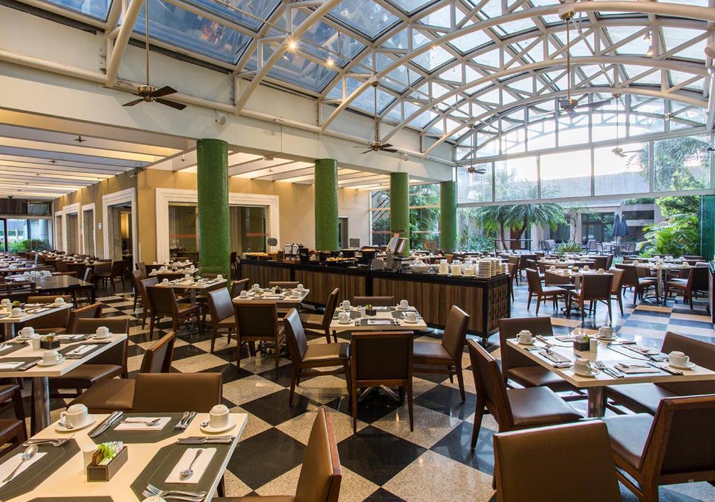 Estanplaza International Photo 13