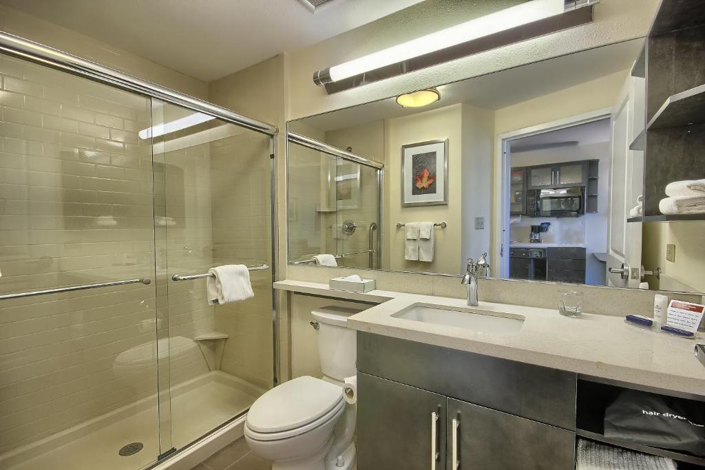 Candlewood Suites Columbus - Grove City photo