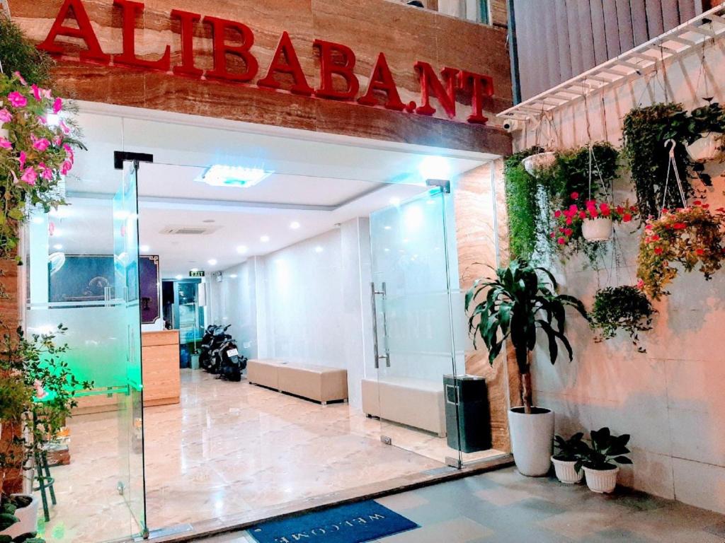 Khách sạn Alibaba