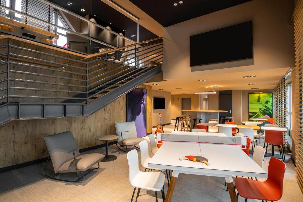 イビス ハイデルベルク ハウプトバーンホフ (Ibis Heidelberg Hauptbahnhof) 館内設備