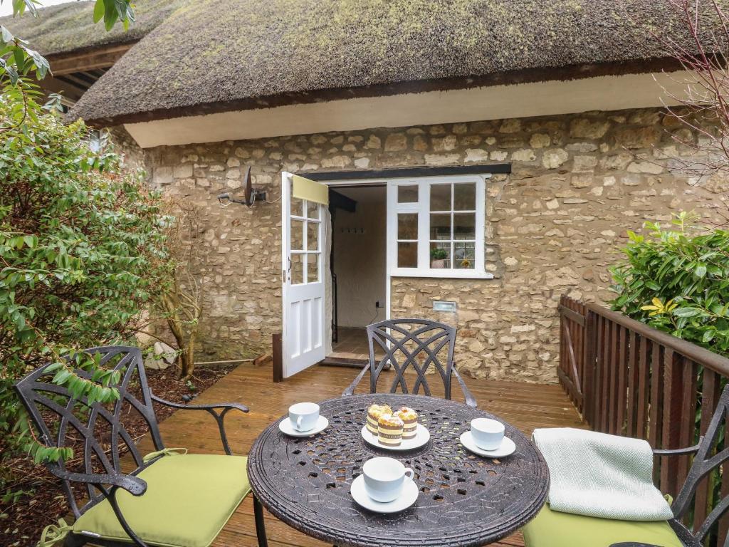 Laurel Cottage, Weymouth photo 4