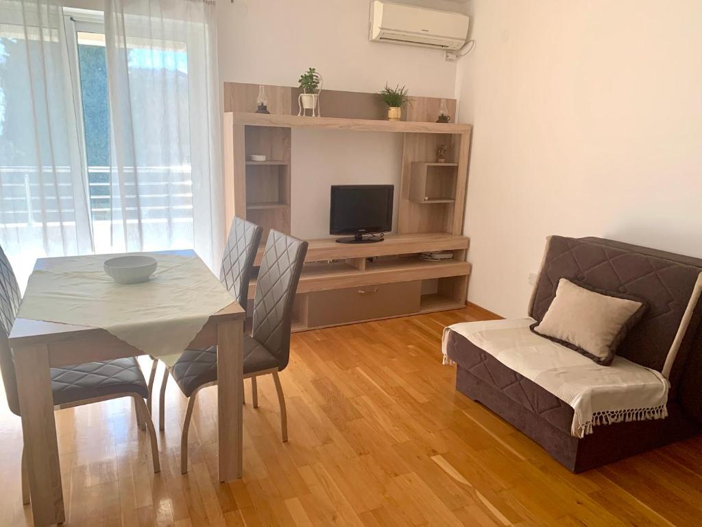 Sunday Apartment Petrovac - 4