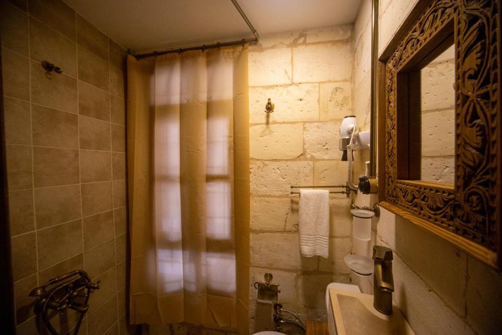 Hayatlı Konak photo