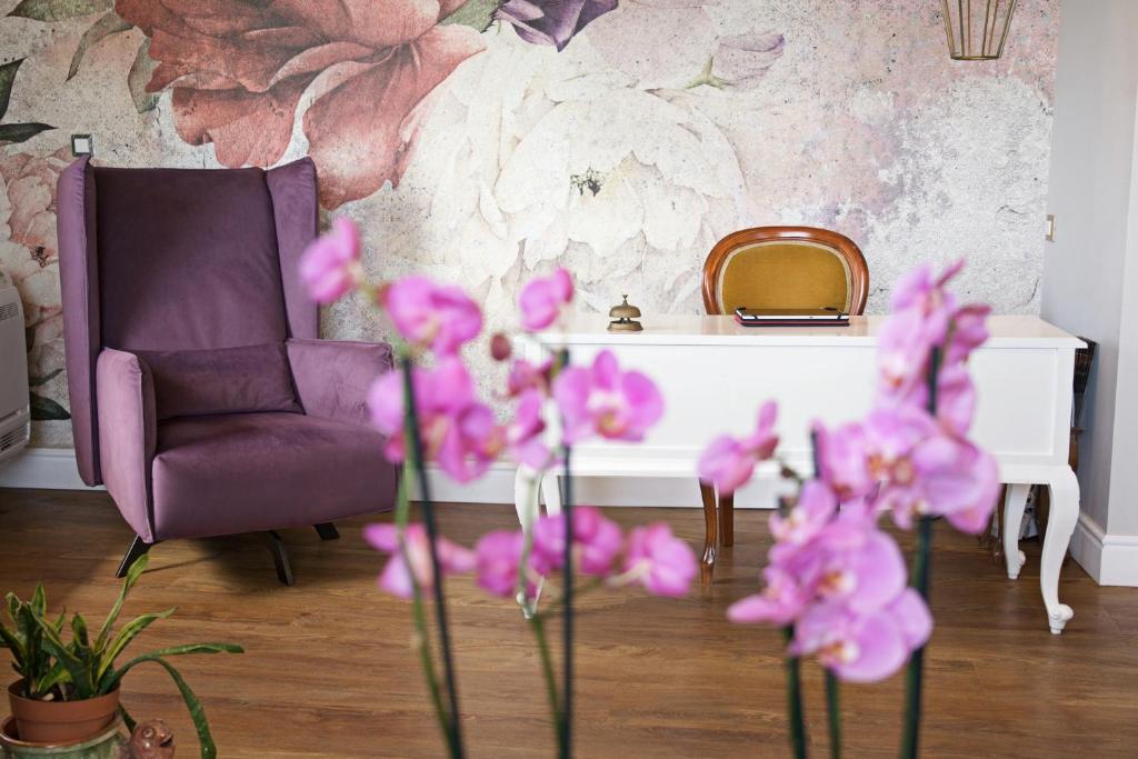 フロント・ロビー