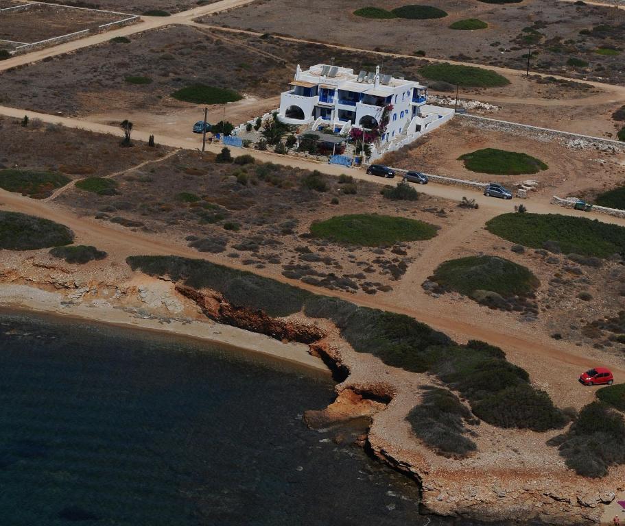 Studios Antiparos Beach photo