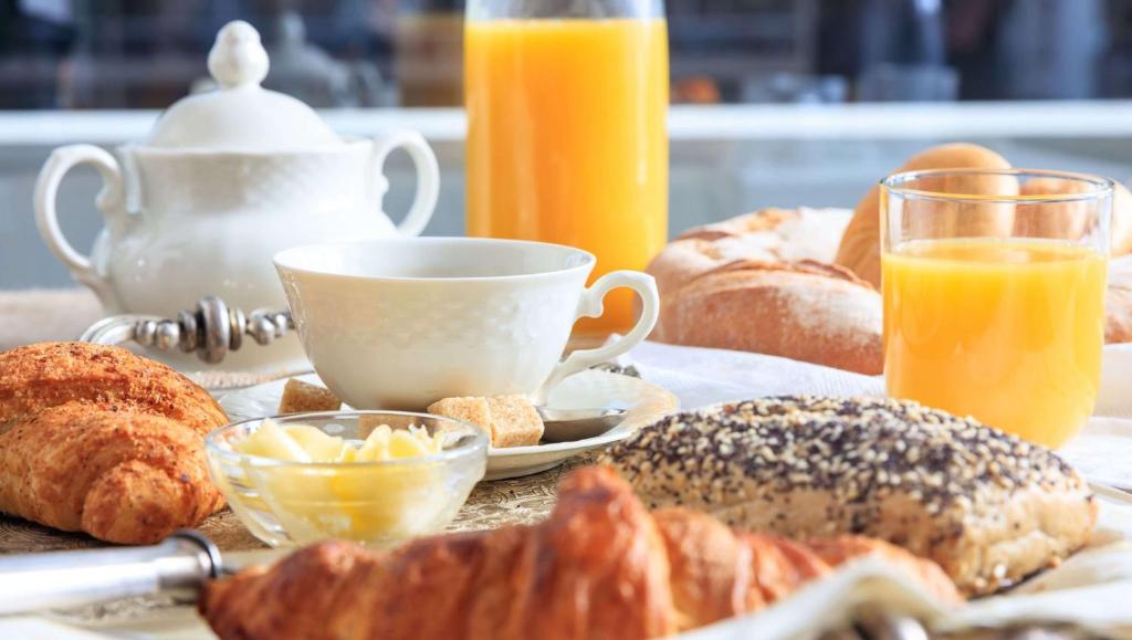 Magnuson Hotel Commerce Photo 18