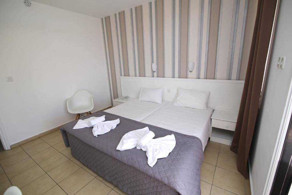 Lantiana Napa Aparthotel photo