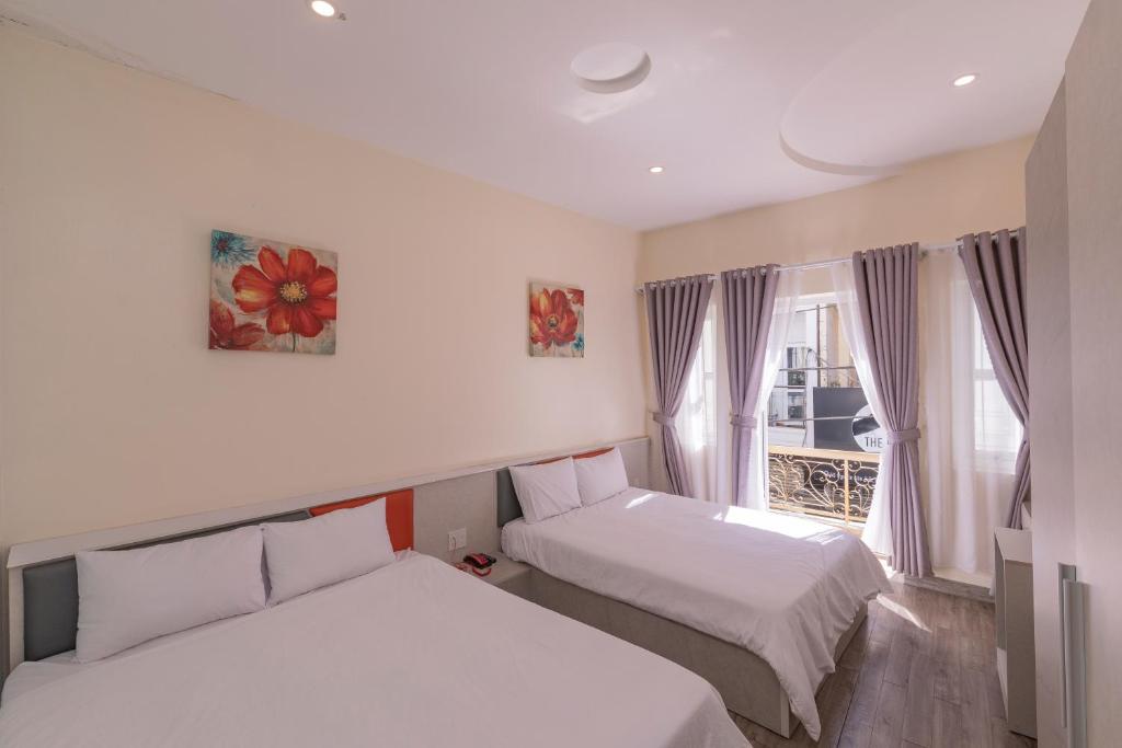 Khách sạn Tường Vy 2
