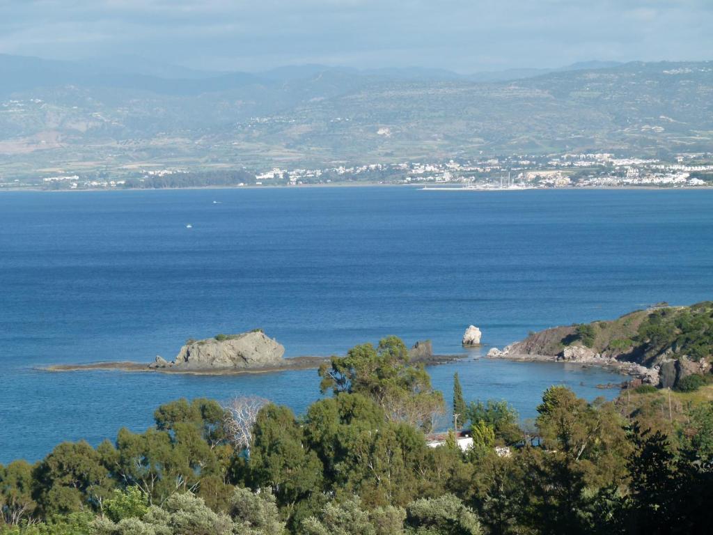 Aphrodite Beach Hotel — Atrakcje w okolicy in Neo Chorio, Region Pafos