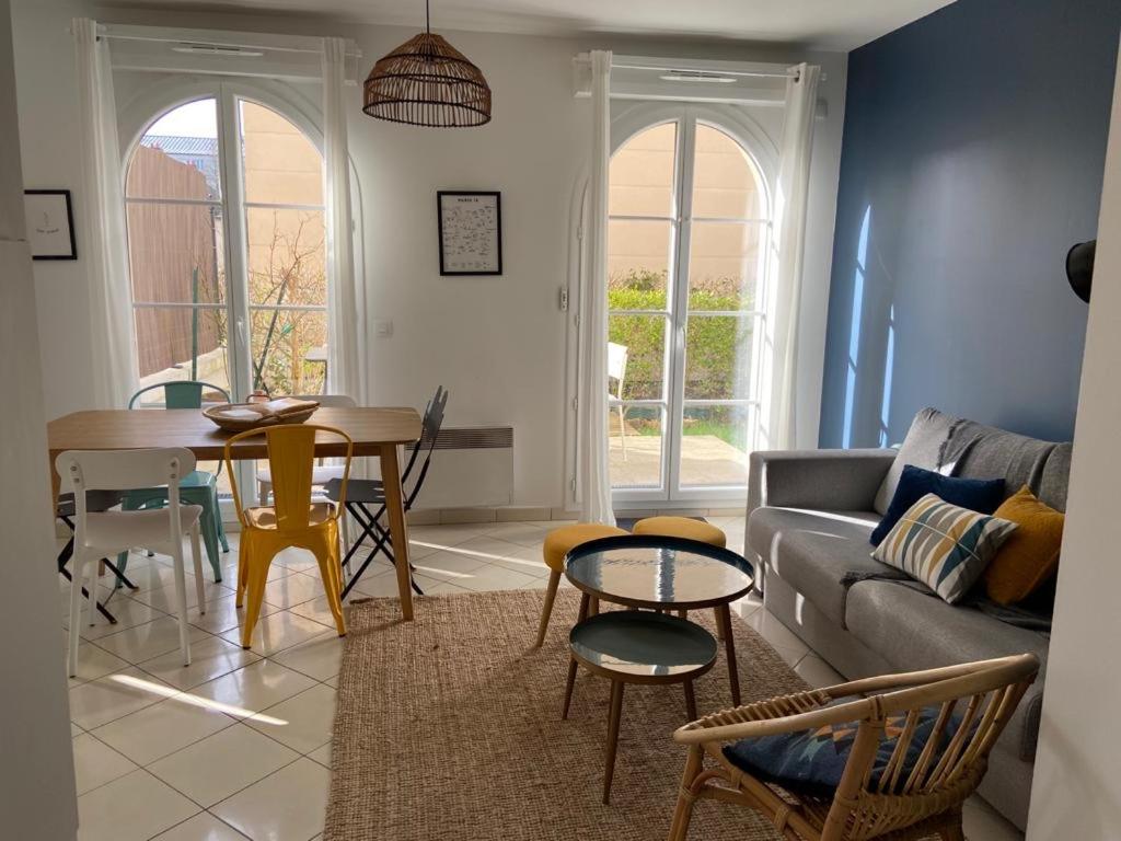 Apartment 2 Bedroomed Near Disneyland Paris with Garden Parking at Serris - 1