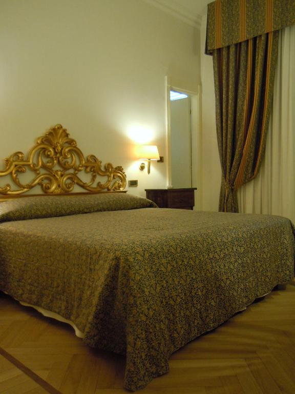 Grand Hotel Villa Balbi photo
