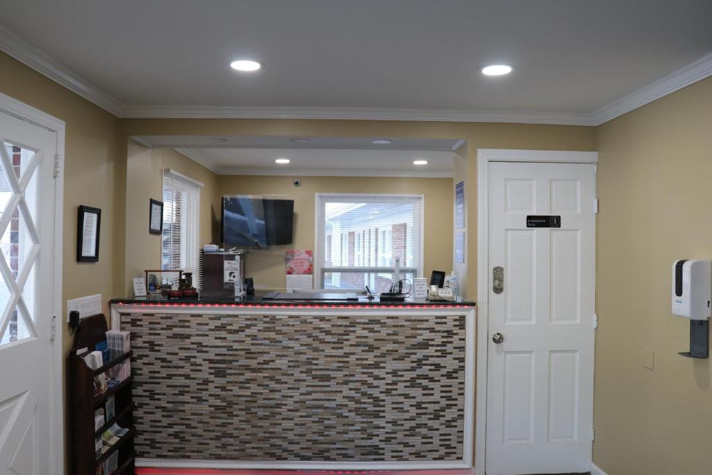 Elite Inn Moosup photo