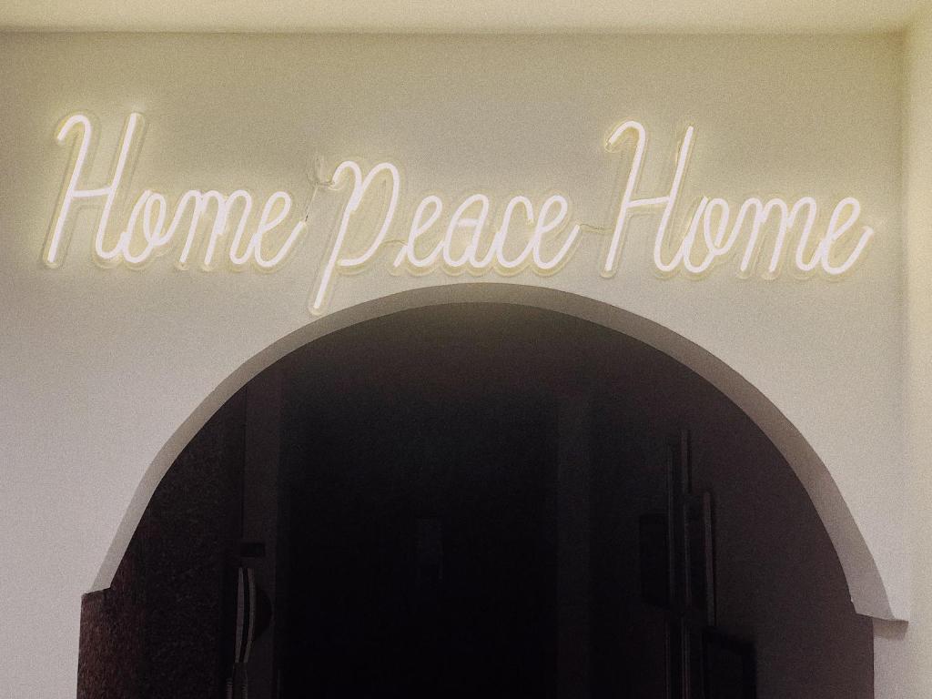 Home Peace Home - District 1 photo