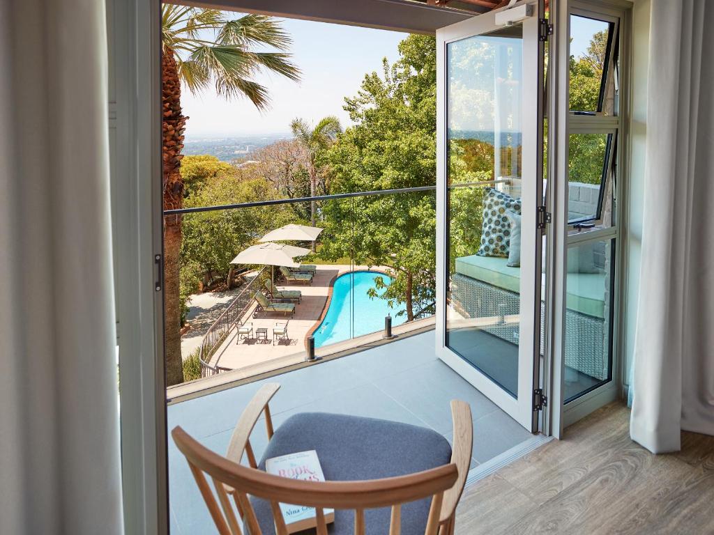 The Cliffside Boutique Getaway  眺望