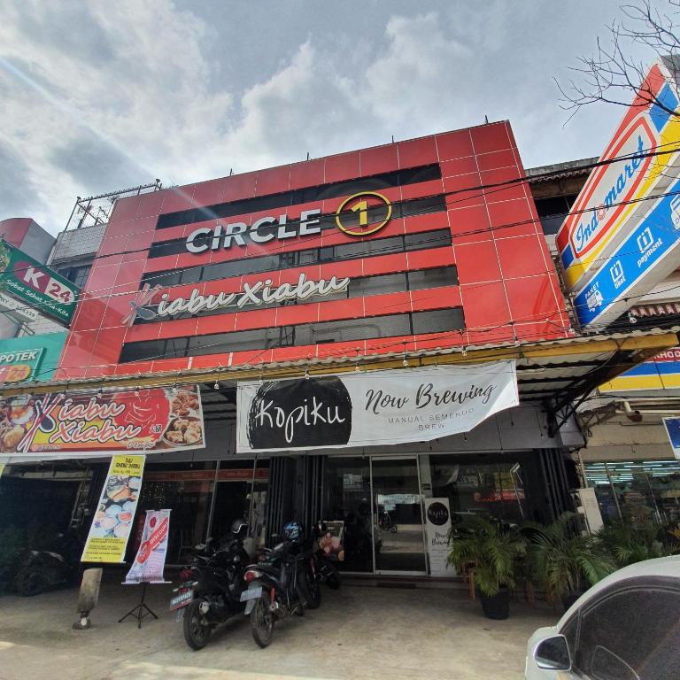 Circle One, Palembang
