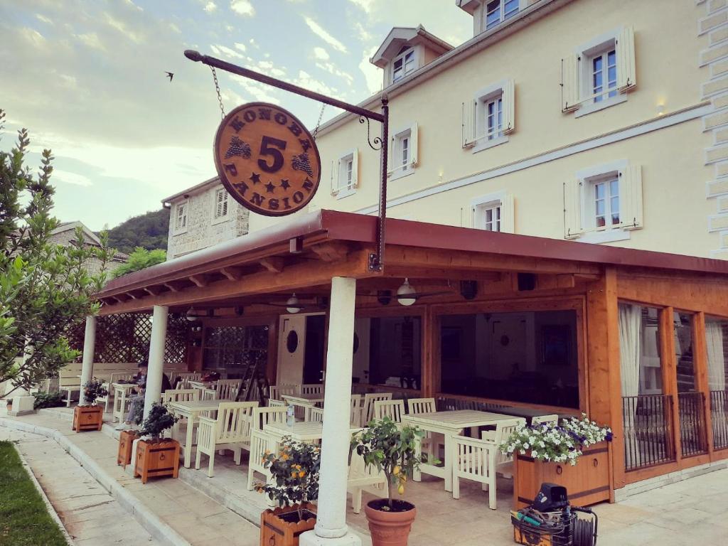 Rijeka Crnojevica С„РѕС‚Рѕ