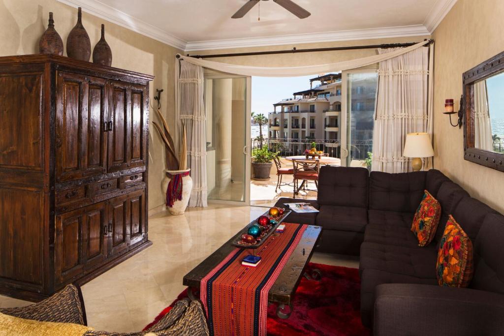 Oceanfront Two Bedrooms 3rd Floor