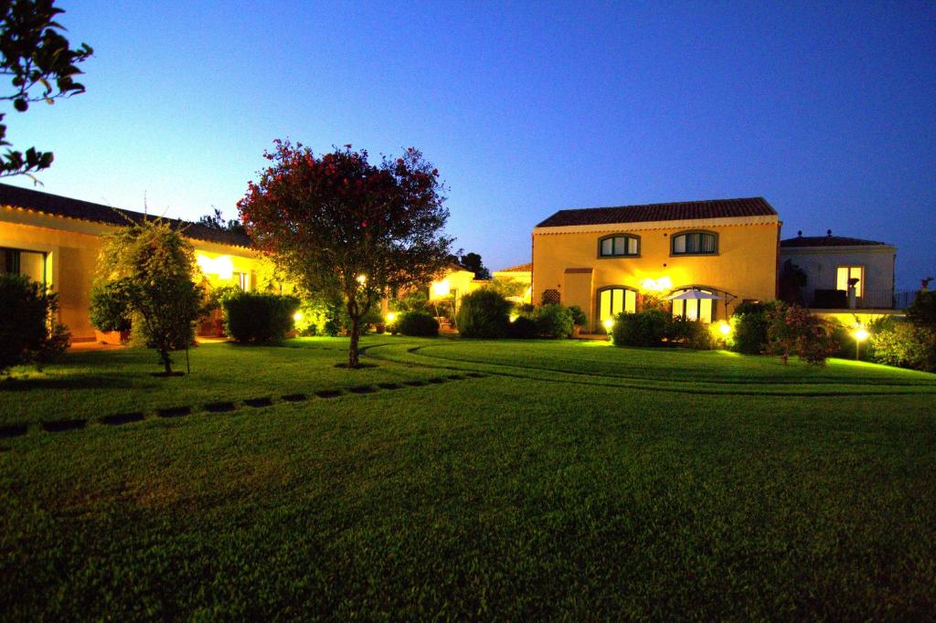 Torre Archirafi Resort — Hotel in Riposto