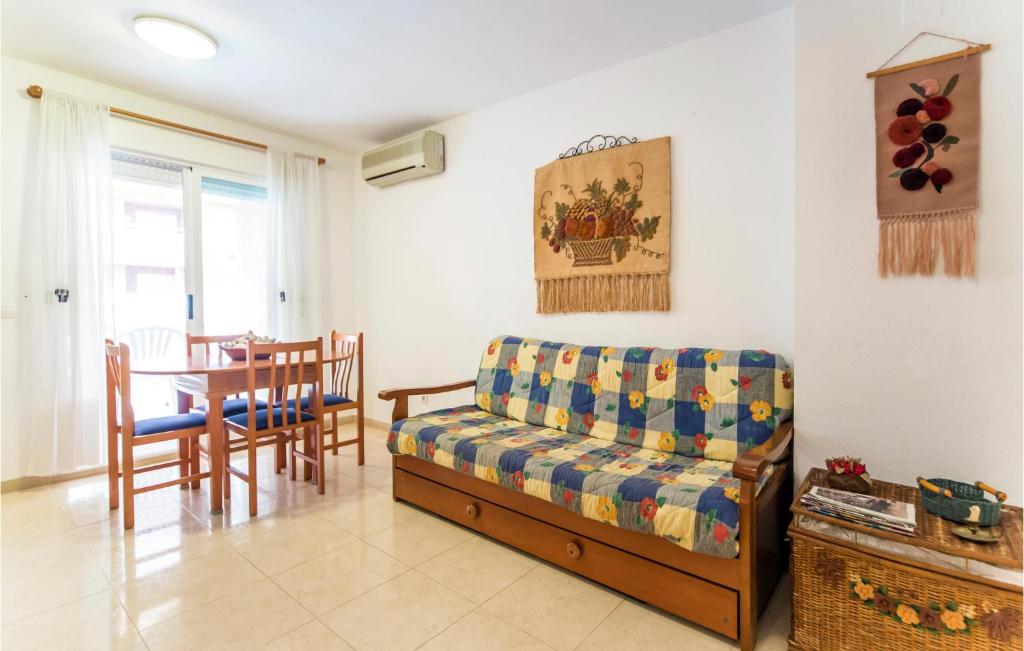 2 Bedroom Nice Apartment In Oropesa - 5