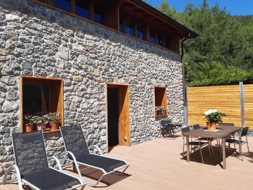 CASA RURAL AINGERU NATURALEZA Y MONTAÑA, hotel in Oñate