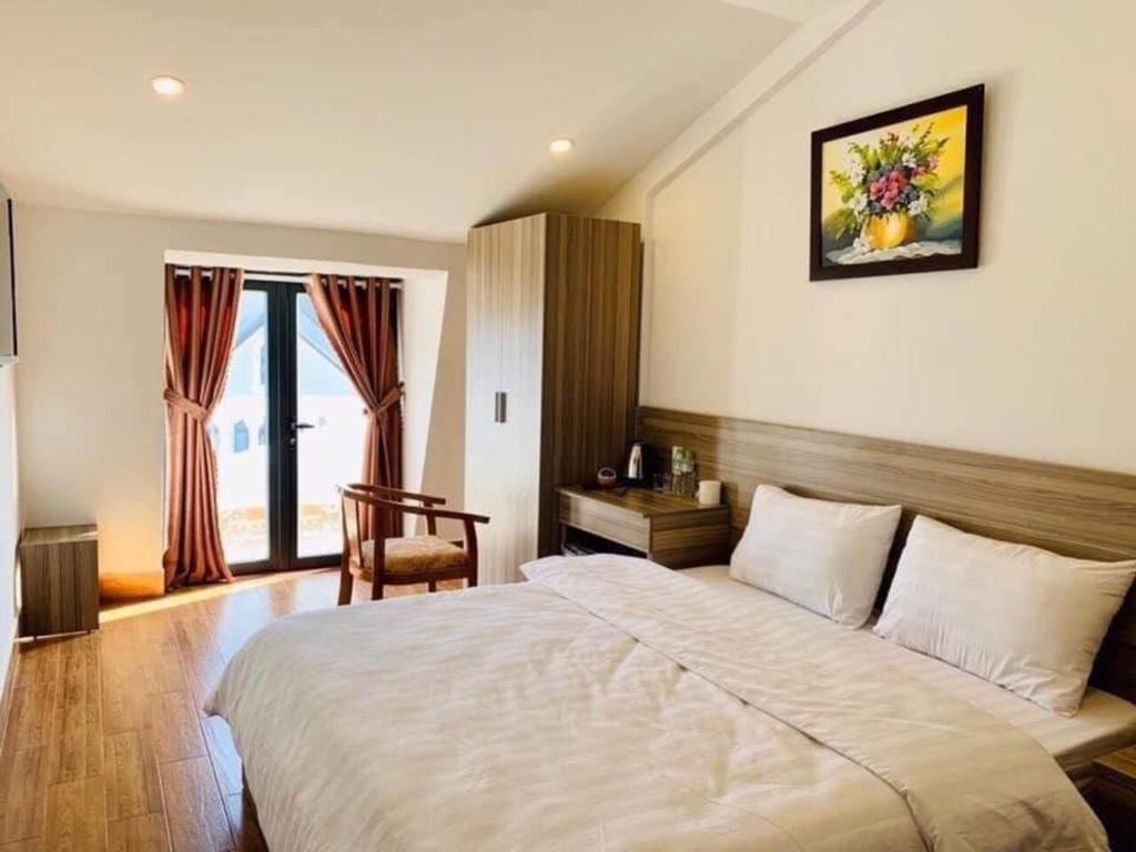 Lina Hotel photo