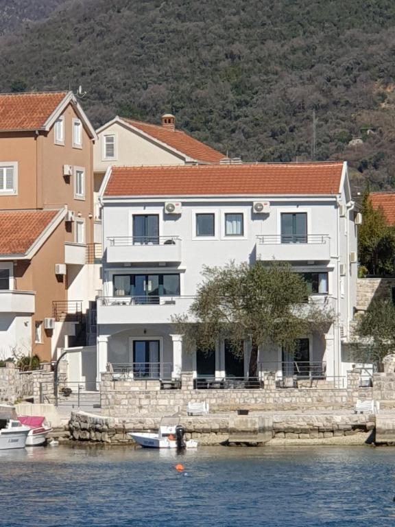 Beach Apartments - 2
