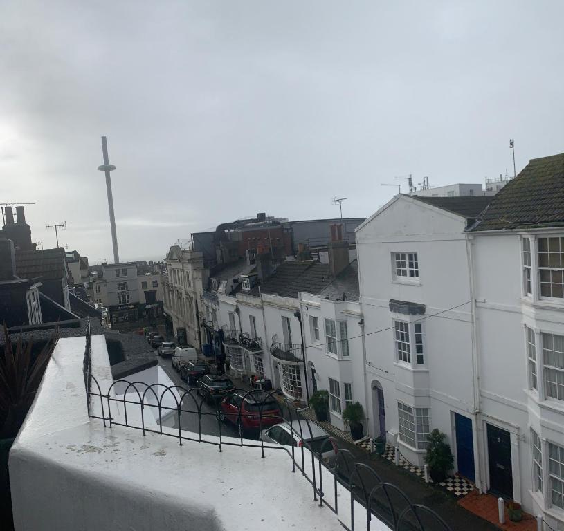 Blue Haven, Brighton photo 7