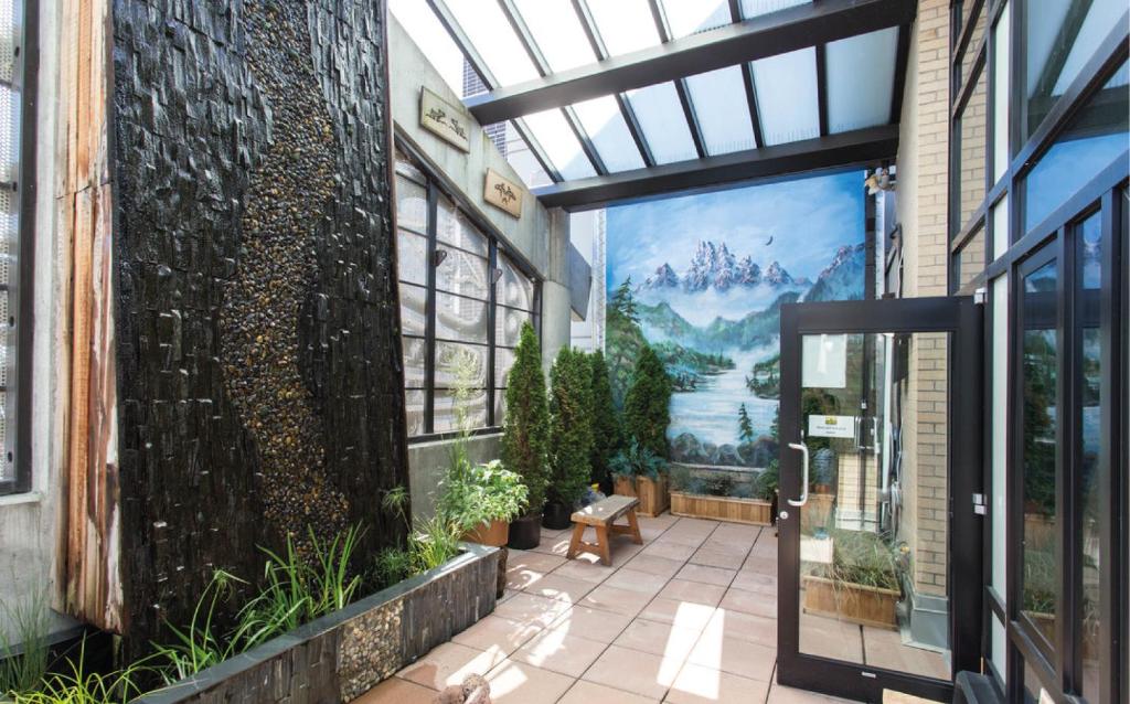 Skwachays Lodge — Hotel in Vancouver (BC)