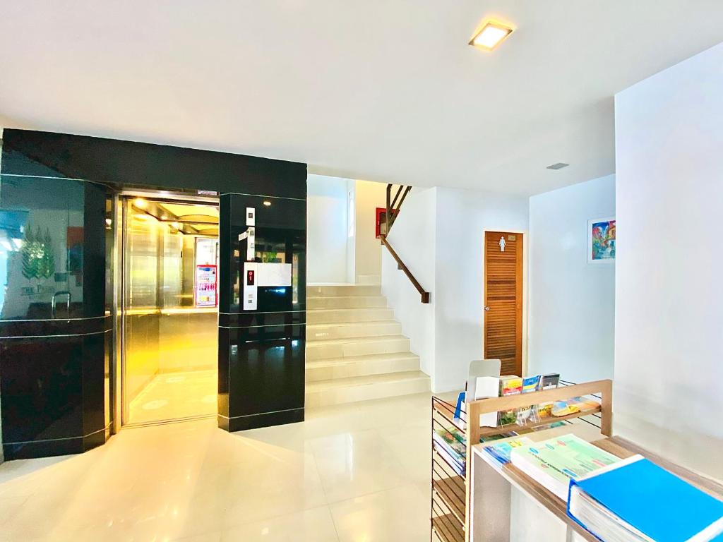 Lobby, The Palms Residence in Phuket