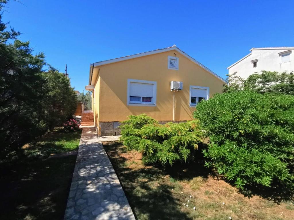Holiday Home Istra with JACUZZI photo
