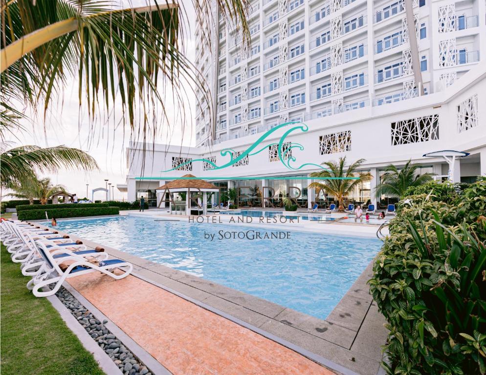 Exterior view, Arterra Hotel and Resort in Cebu