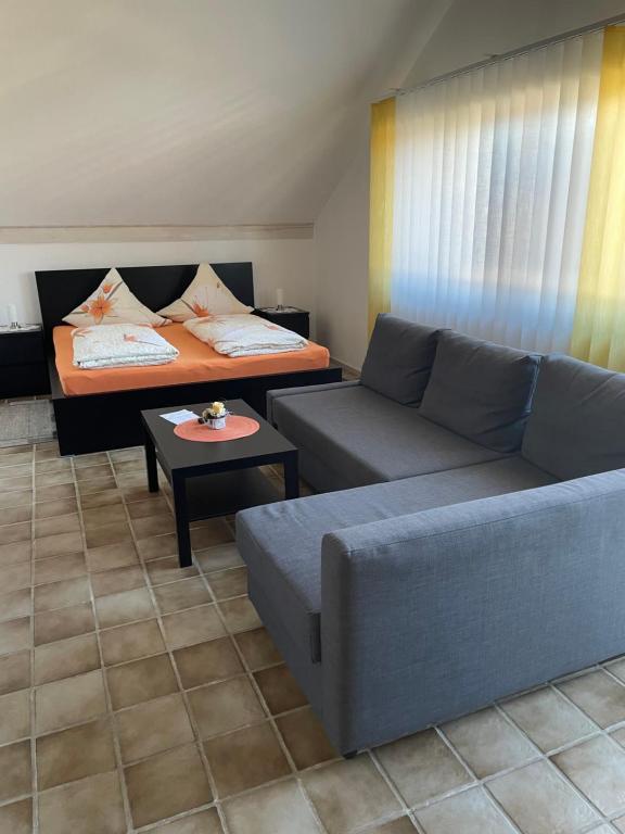 Zimmer in Lautrach - 2