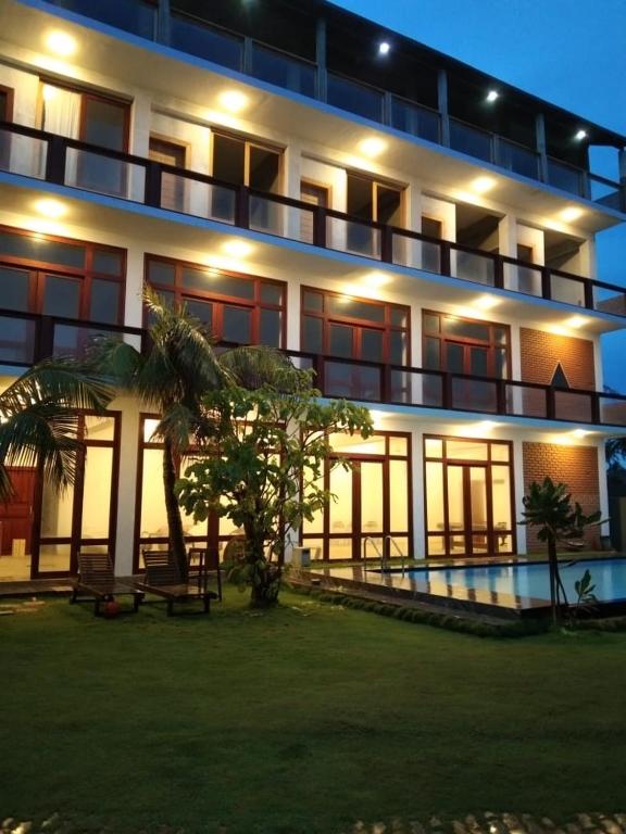 Hi Win Hotel — Hotel in Chilaw