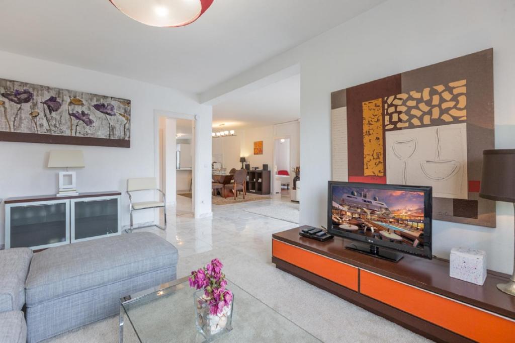 Apartment Andalucia Garden Puerto Banus with Sea Views - 1