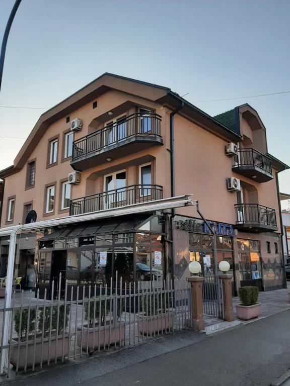 Hotel Kamel photo
