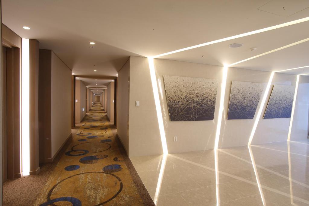 釜山亞雲樹飯店 (Hotel Aventree Busan)