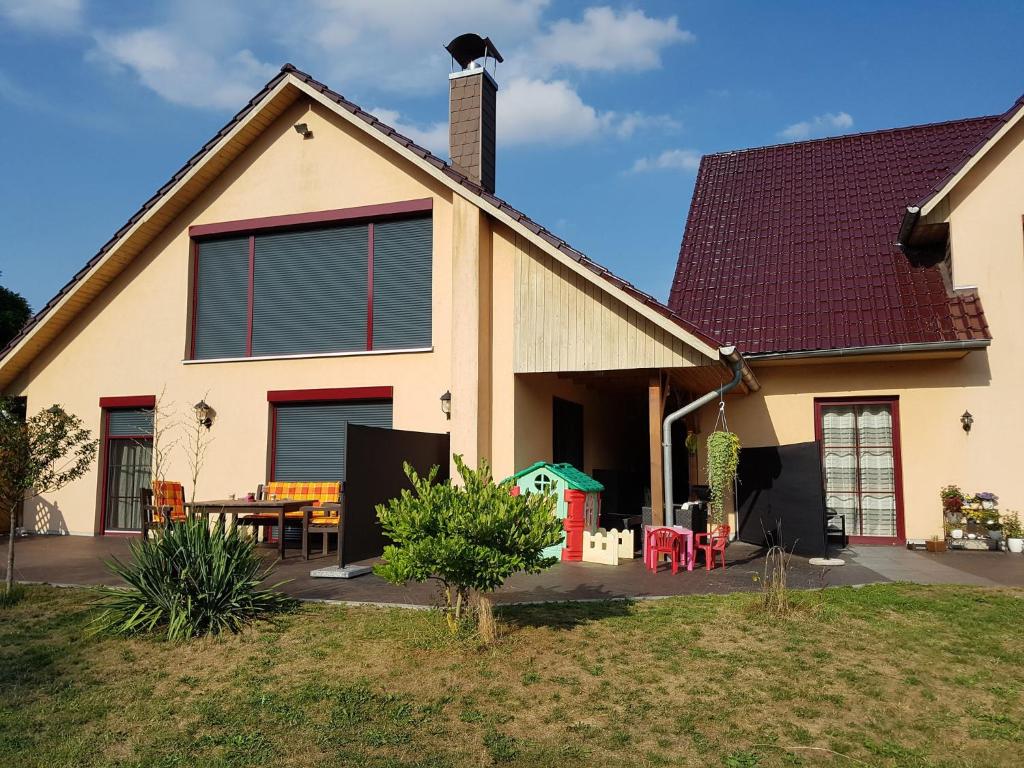 Wonderful Holiday Home in Rolofshagen with Swimming Pool